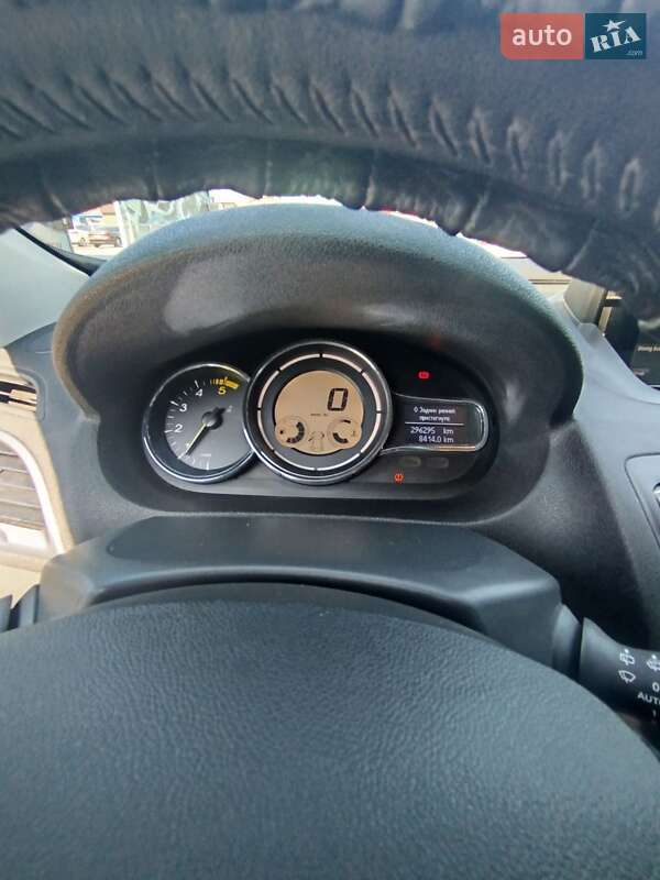 Універсал Renault Megane 2015 в Шепетівці фото 30 Універсал Renault Megane 2015 в Шепетівці
