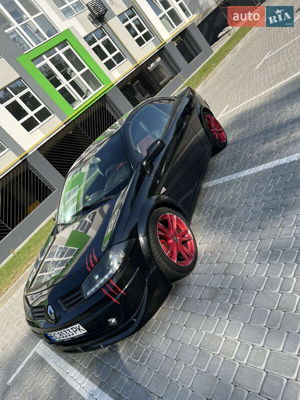 Кабриолет Renault Megane 2004 в Шептицькому фото 2 Кабриолет Renault Megane 2004 в Шептицькому