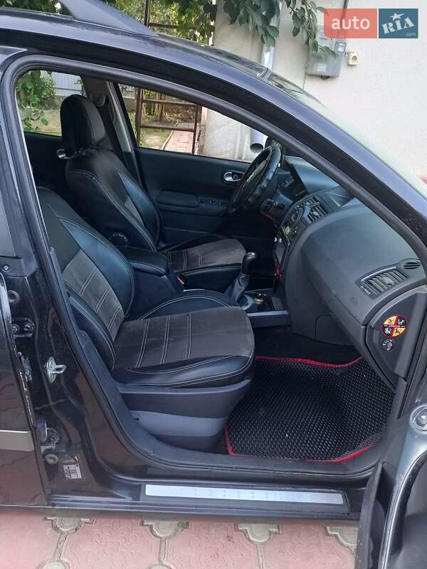 Универсал Renault Megane 2004 в Шаргороде фото 17 Универсал Renault Megane 2004 в Шаргороде