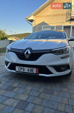 Хэтчбек Renault Megane 2017 в Ивано-Франковске