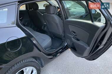 Универсал Renault Megane 2011 в 