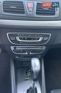 Универсал Renault Megane 2010 в 