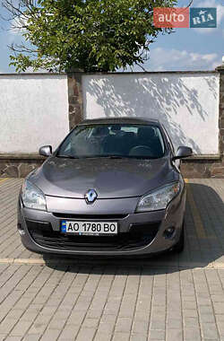 Хэтчбек Renault Megane 2010 в Мукачево