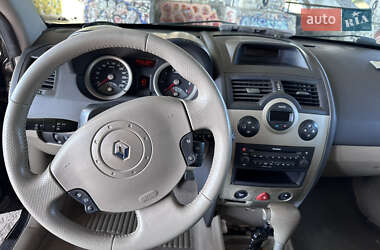 Кабриолет Renault Megane 2005 в 