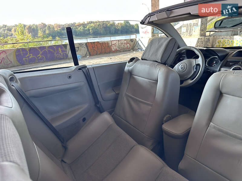 Кабриолет Renault Megane 2005 в Киеве