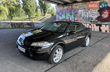 Кабриолет Renault Megane 2005 в 