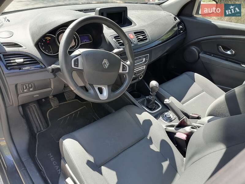 Хэтчбек Renault Megane 2011 в Запорожье