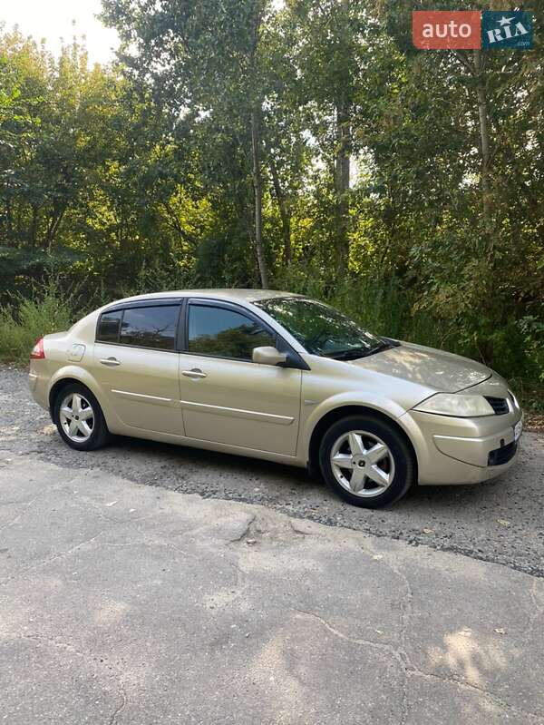 Седан Renault Megane 2007 в 