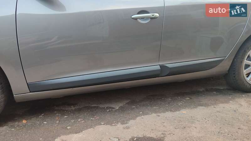 Универсал Renault Megane 2009 в Краснокутске