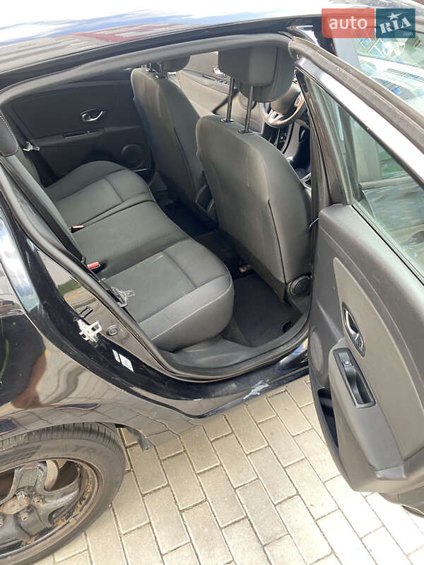 Хэтчбек Renault Megane 2012 в Львове