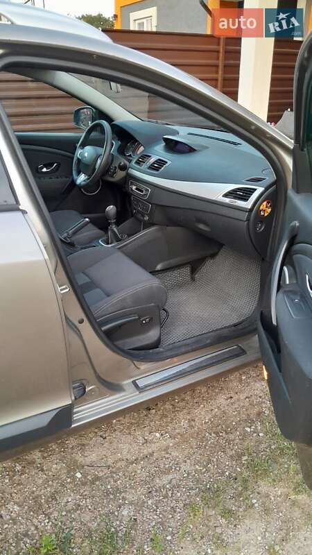 Универсал Renault Megane 2011 в Житомире