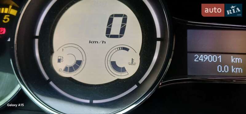 Универсал Renault Megane 2011 в Теофиполе фото 16 Универсал Renault Megane 2011 в Теофиполе