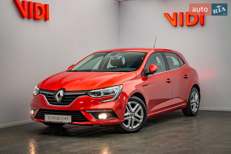 Хэтчбек Renault Megane 2017 в Киеве