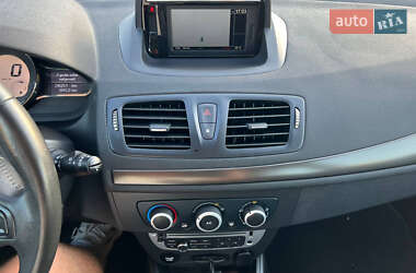 Универсал Renault Megane 2016 в 