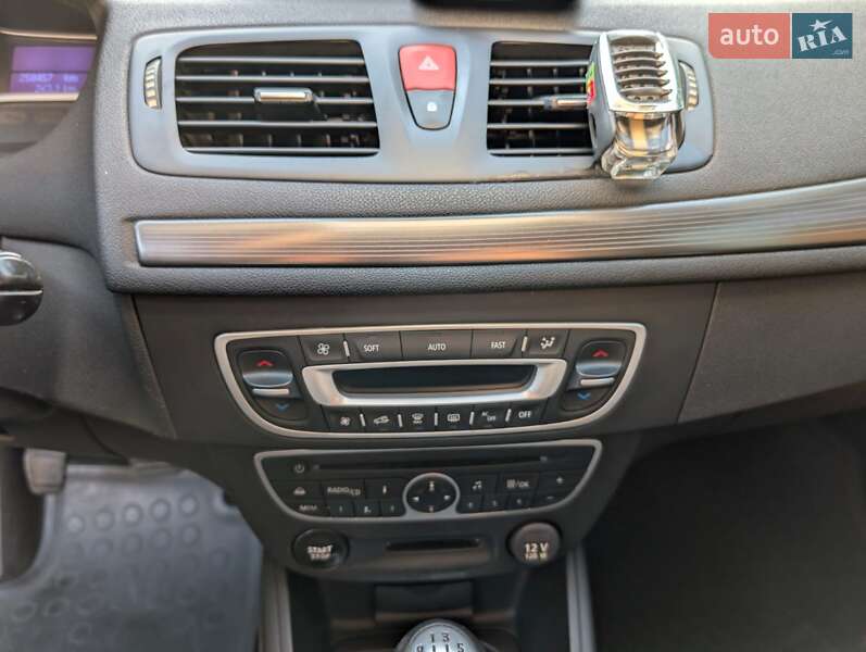 Універсал Renault Megane 2011 в Винниках