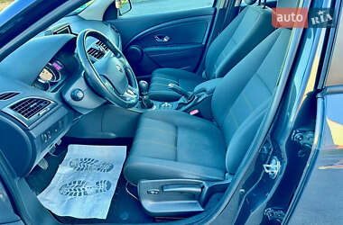 Универсал Renault Megane 2014 в 