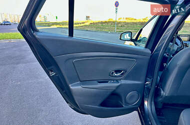 Универсал Renault Megane 2014 в 