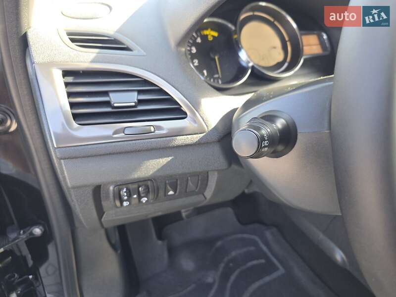 Хэтчбек Renault Megane 2012 в Коломые