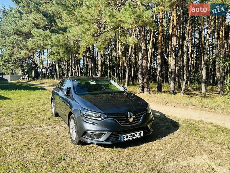 Седан Renault Megane 2017 в Обухові