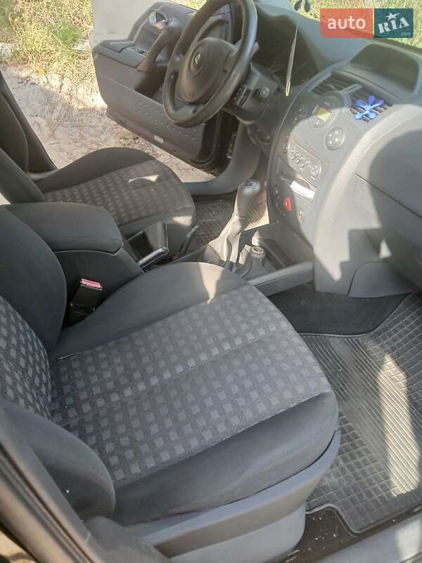 Универсал Renault Megane 2006 в Белогородке