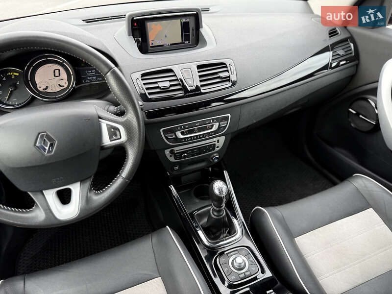 Универсал Renault Megane 2012 в Львове фото 29 Универсал Renault Megane 2012 в Львове