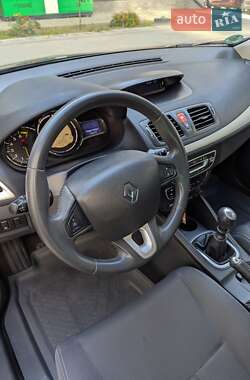 Хэтчбек Renault Megane 2009 в 