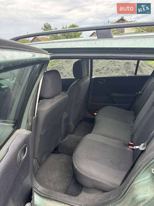 Универсал Renault Megane 2004 в Остроге фото 12 Универсал Renault Megane 2004 в Остроге