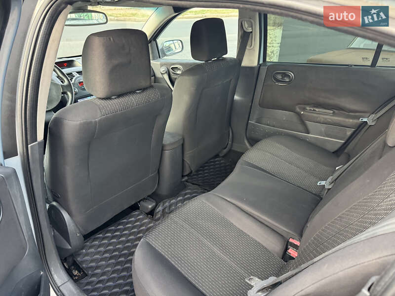 Седан Renault Megane 2005 в Николаеве
