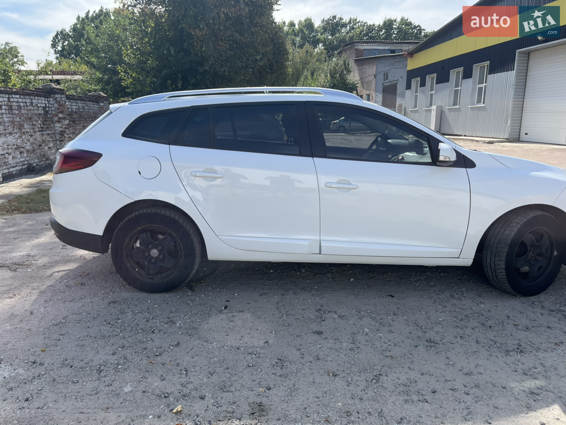 2015 Renault Megane - мініатюра 9
