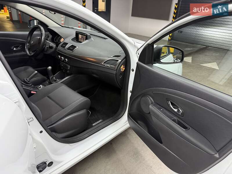 Хэтчбек Renault Megane 2013 в Киеве
