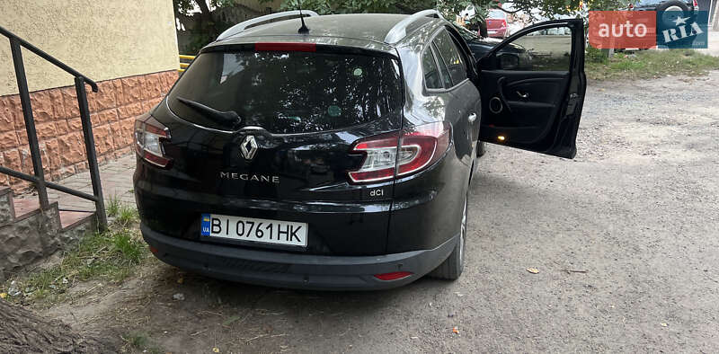 Универсал Renault Megane 2011 в Хороле