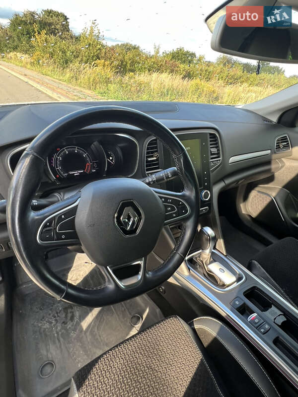 Хэтчбек Renault Megane 2017 в Львове