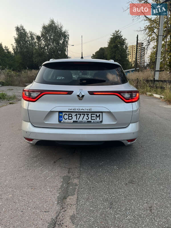 Универсал Renault Megane 2017 в Чернигове