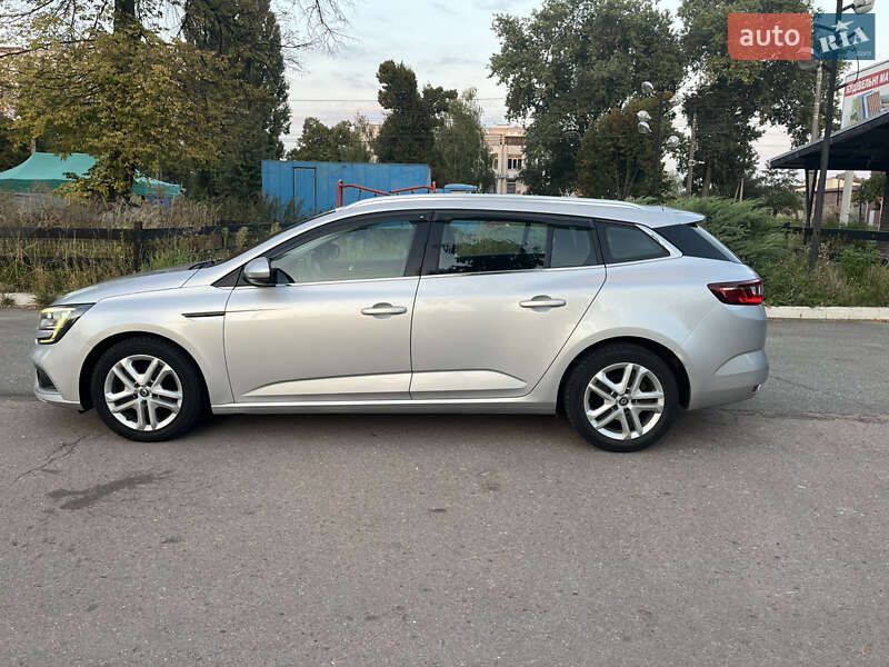 Универсал Renault Megane 2017 в Чернигове