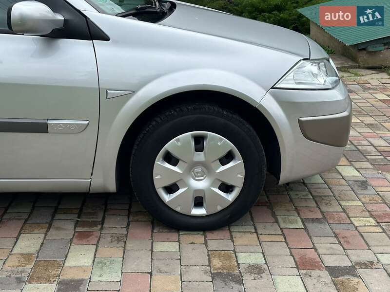 Седан Renault Megane 2007 в Бучаче