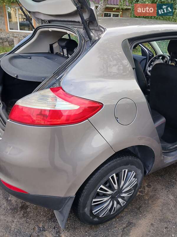 Хетчбек Renault Megane 2009 в Хмільнику