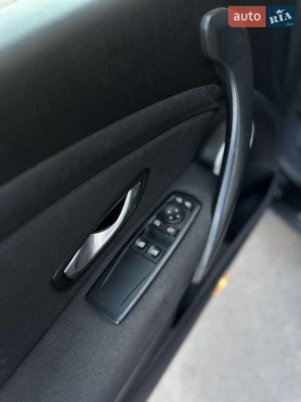 Купе Renault Megane 2009 в Чернигове фото 11 Купе Renault Megane 2009 в Чернигове