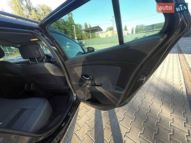 Универсал Renault Megane 2010 в Чернигове