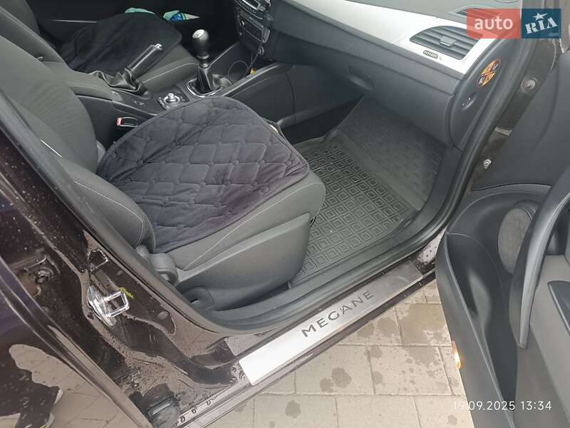 Універсал Renault Megane 2013 в Долині