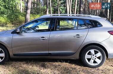 Универсал Renault Megane 2010 в 