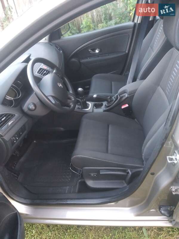 Універсал Renault Megane 2010 в Вараші