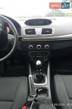 Универсал Renault Megane 2010 в 