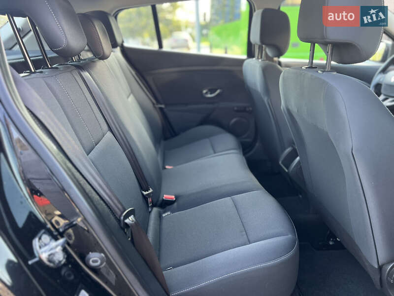 Хетчбек Renault Megane 2012 в Луцьку