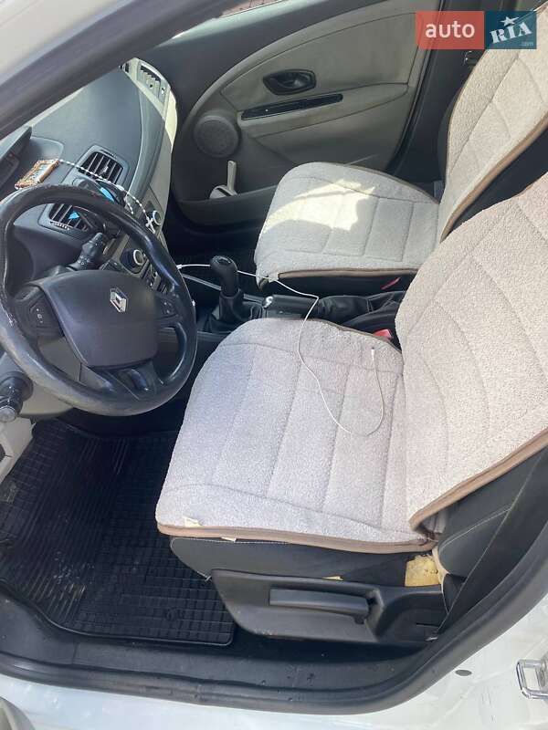 Хэтчбек Renault Megane 2011 в Ивано-Франковске