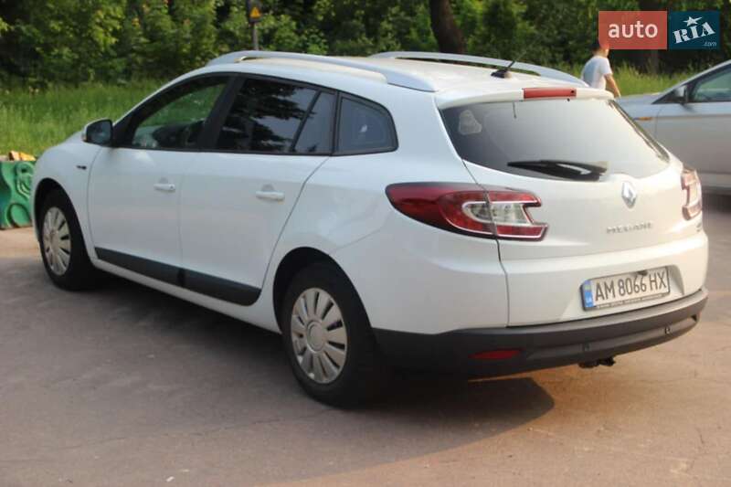 Универсал Renault Megane 2010 в Житомире фото 2 Универсал Renault Megane 2010 в Житомире