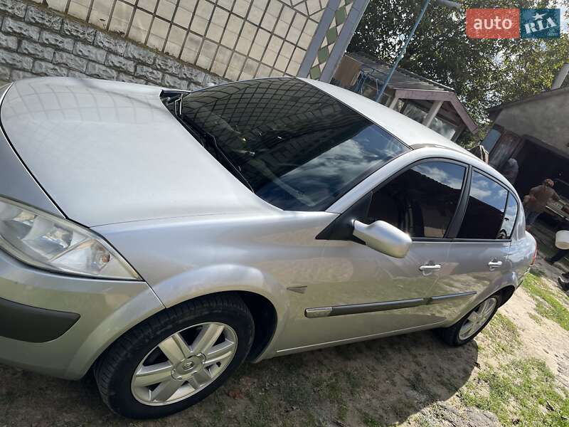 Седан Renault Megane 2005 в Острозі фото 2 Седан Renault Megane 2005 в Острозі