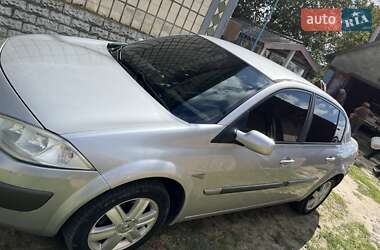 Седан Renault Megane 2005 в  фото 2 Седан Renault Megane 2005 в