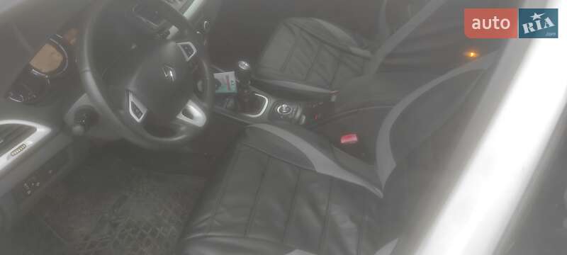 Универсал Renault Megane 2011 в Львове