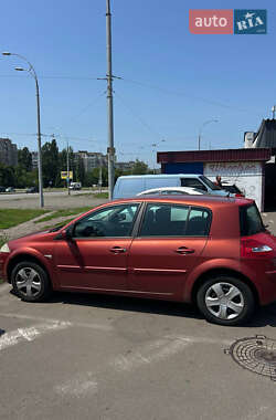 Хэтчбек Renault Megane 2007 в 