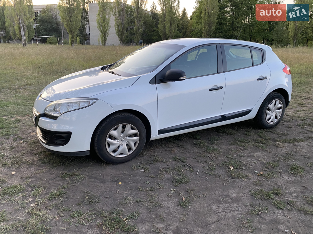 2012 Renault Megane - мініатюра 12
